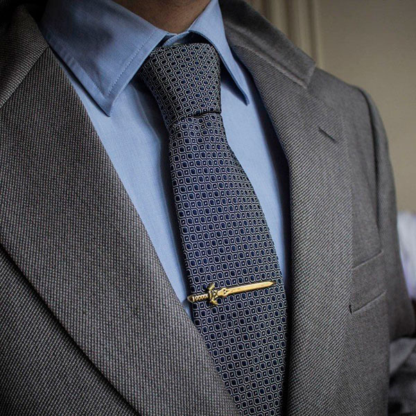 Булавка для галстука